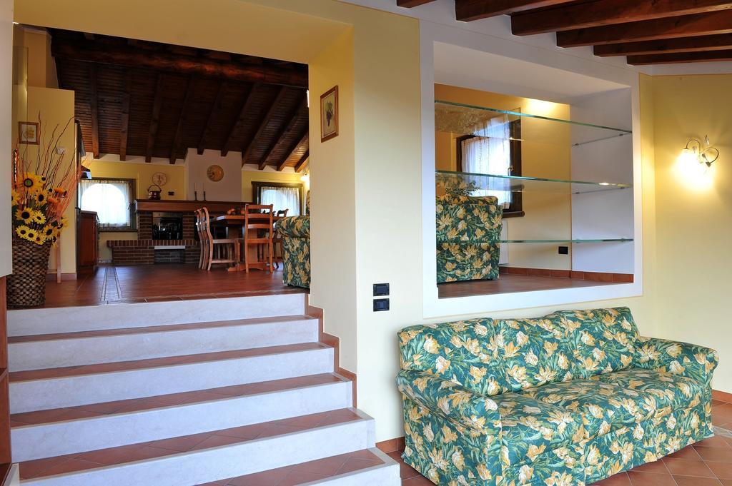 Olea Dei Holiday Apartments San Felice del Benaco Chambre photo
